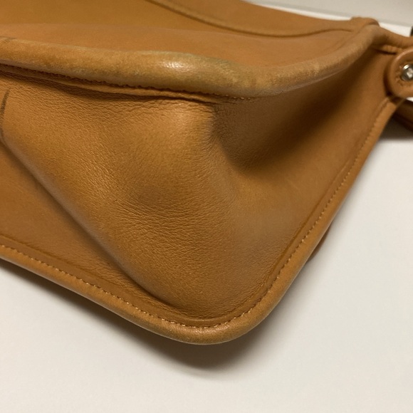 COACH Rambler's Legacy Vintage Tan Leather Shoulder Crossbody Bag 9061 - Picture 7 of 17